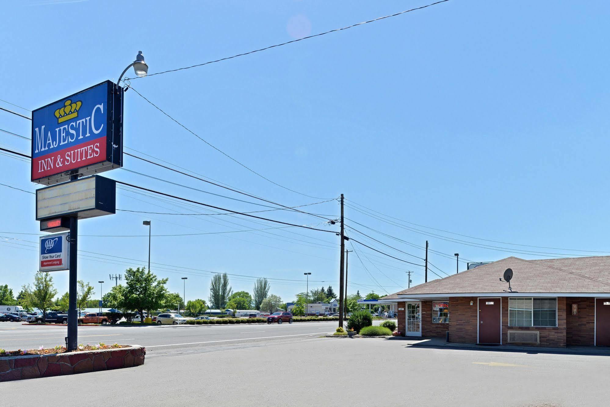 Majestic Inn & Suites Klamath Falls Exteriör bild